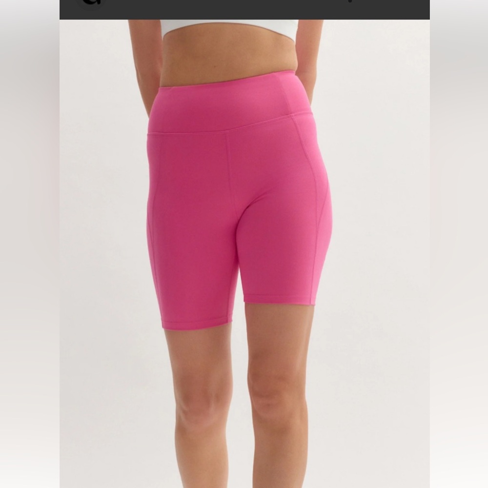Girlfriend collective compressive biker short pink